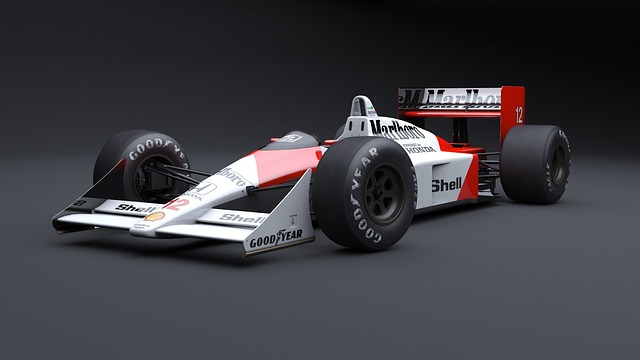 how fast do f1 cars go
